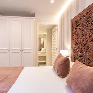 serennia-fira-gran-via-exclusive-rooms.catalonia-hotels.com/